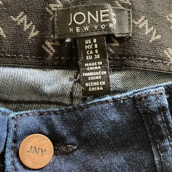 Jones New York jeans - Picture 2 of 9
